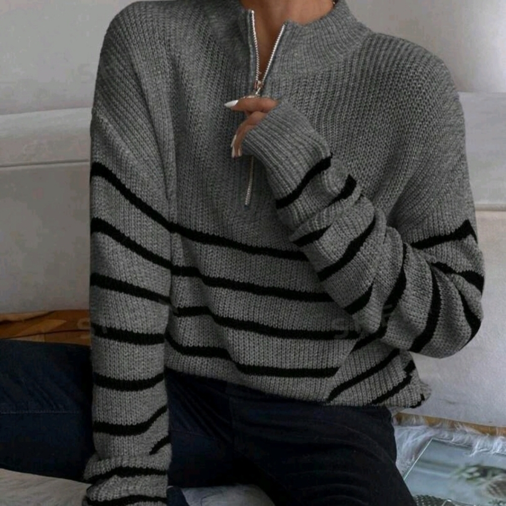 Shein Sweater Quarter Zip-Up Grey and Black Large Cropped - Picture 7 of 10